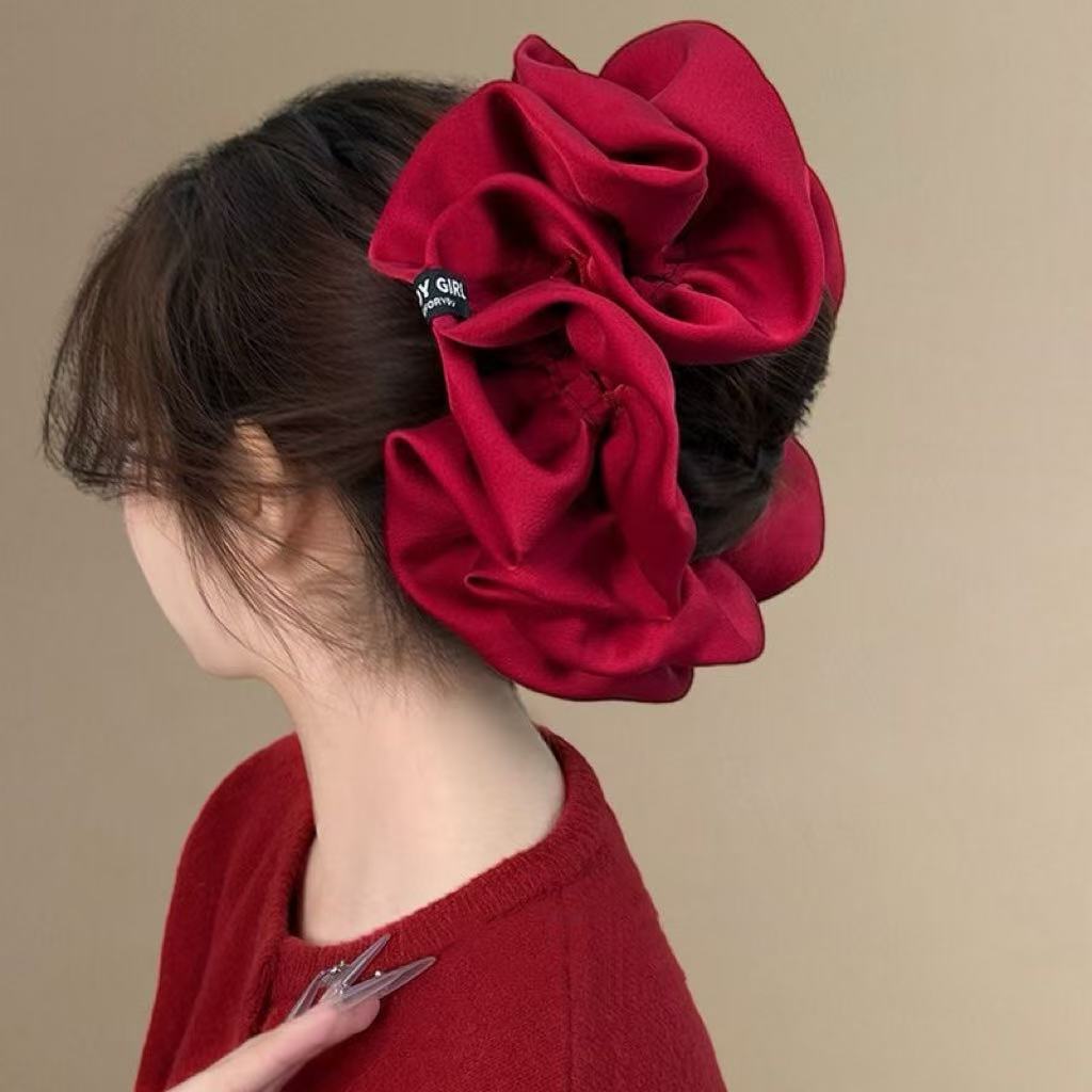 Velvet Oversized Scrunchies -  – обзор и цена Hair Tie Velvet